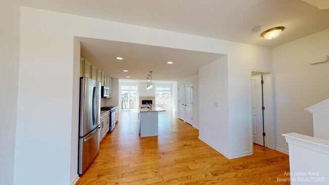 Building Photo - 2721 Bristol Rdg Dr