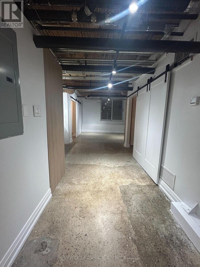 Photo du bâtiment - 34 Noble St