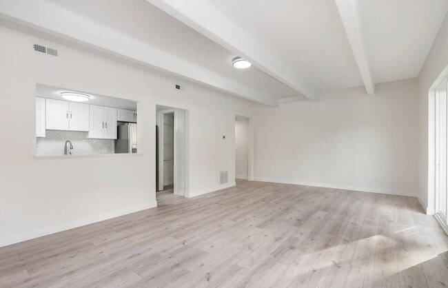 Foto del edificio - 9725 E Harvard Ave