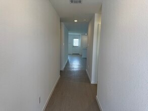 Building Photo - 706 Zuppino Ln