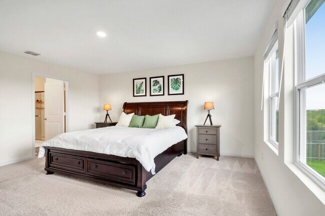 Foto del edificio - "Spacious 4-Bedroom Retreat with Granite Elegance in San Antonio!"