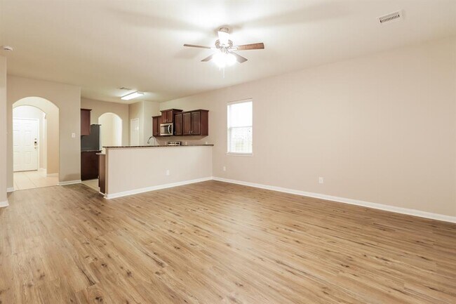 Foto del edificio - 31003 E Lost Creek Blvd