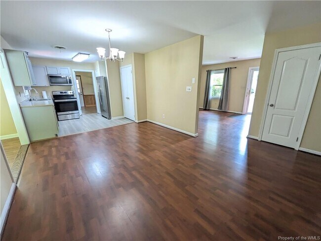 Foto del edificio - 111 King William Dr