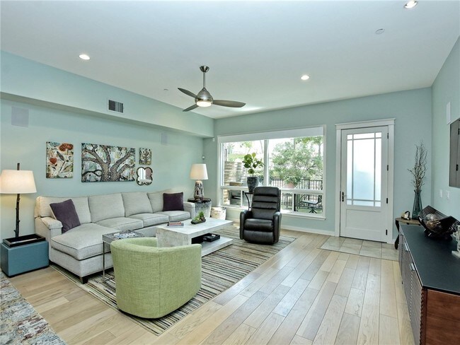 Foto del edificio - 3200 Grandview St