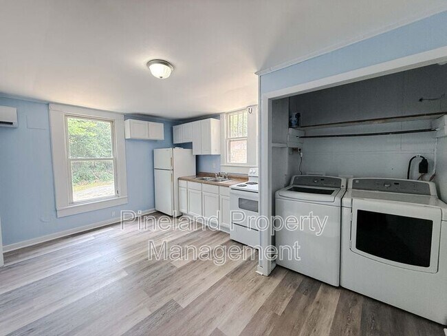 Foto del edificio - 3410 Hill St