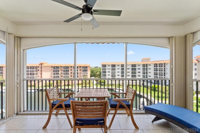 Foto del edificio - 2871 N Ocean Blvd