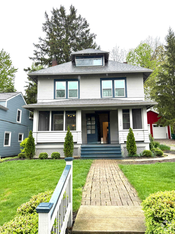 Building Photo - 103 Oak Hill Ave
