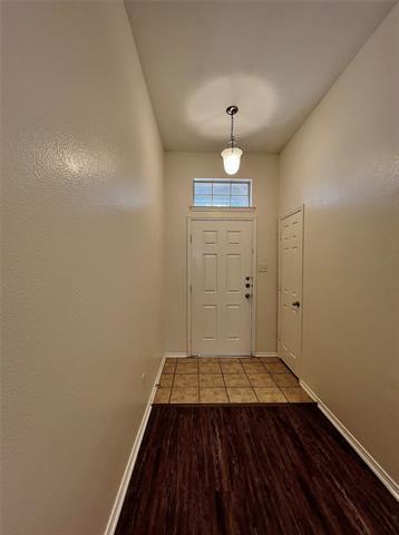 Building Photo - 620 Brookbank Dr