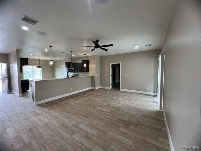 Foto del edificio - 1/2 Off 1st Month's Rent!! Brand New Const...