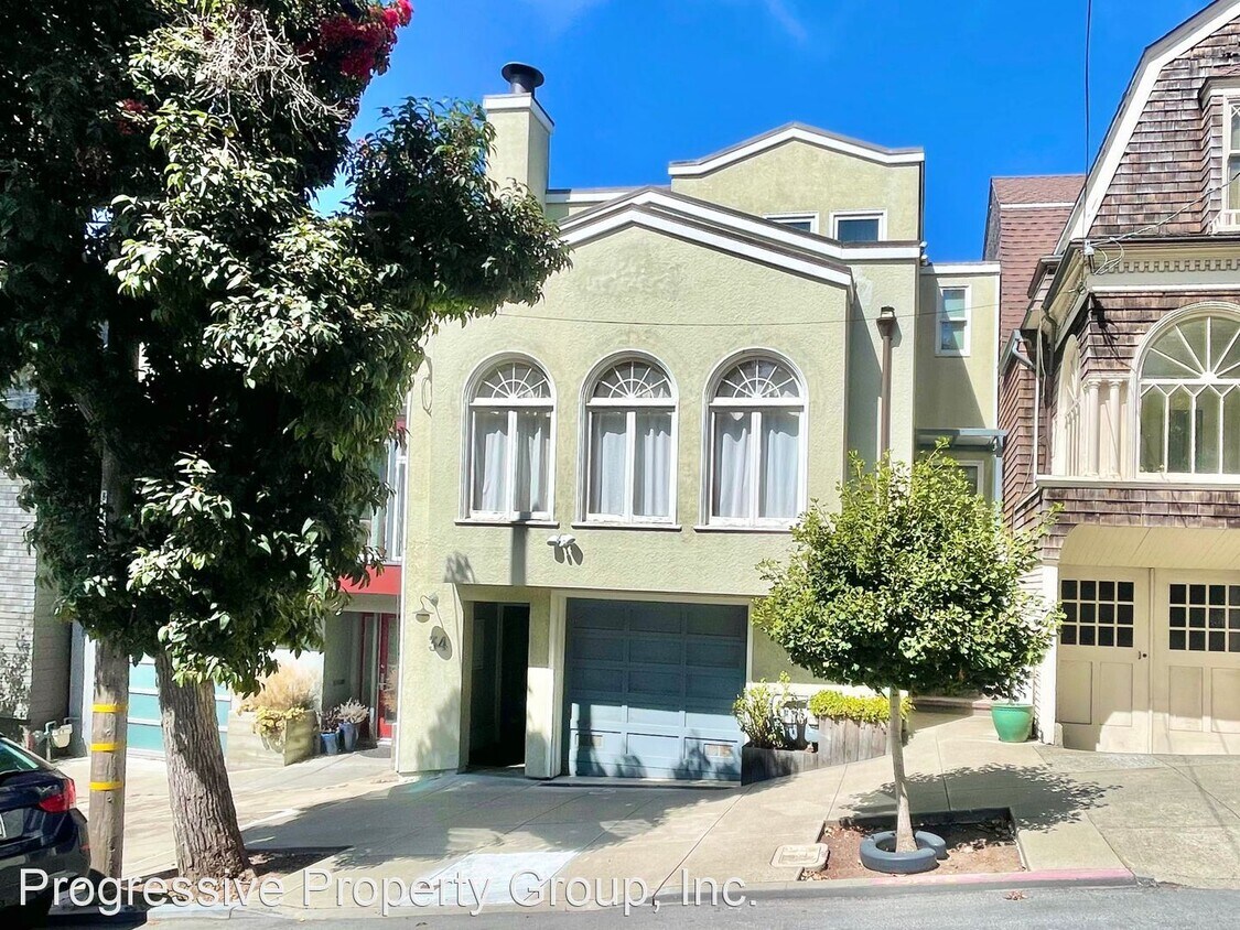 Primary Photo - 1 br, 1 bath House - 34 Rivoli Street