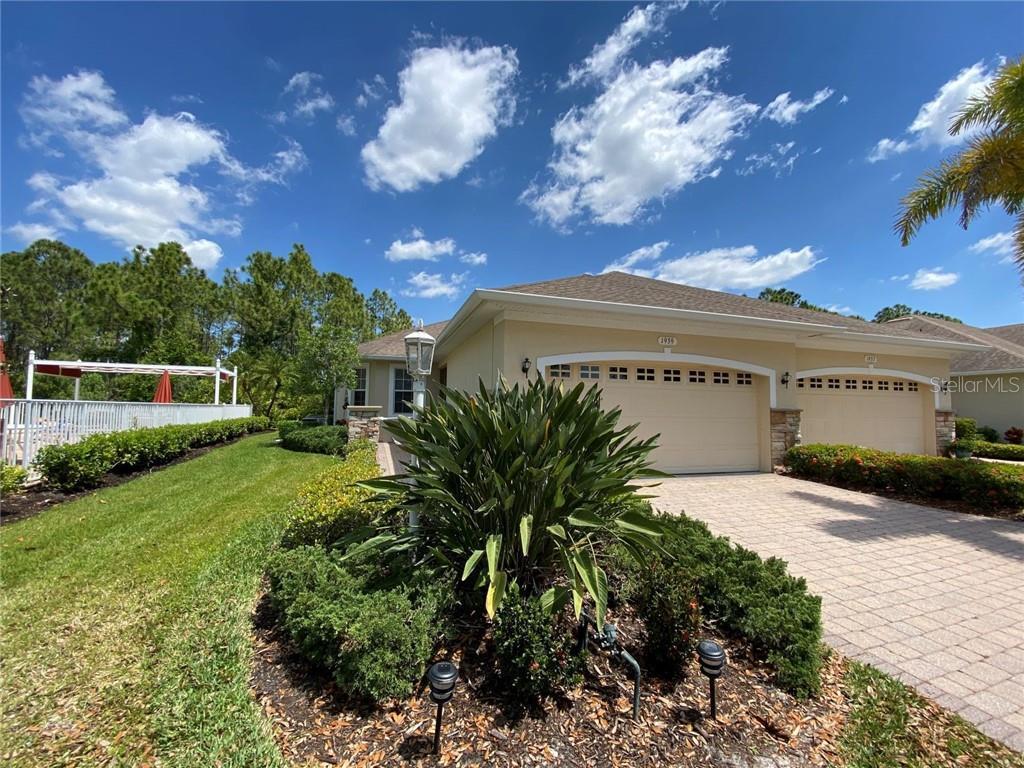 Foto principal - 1939 Scarlett Ave