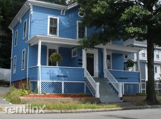 Primary Photo - 215 Walnut St