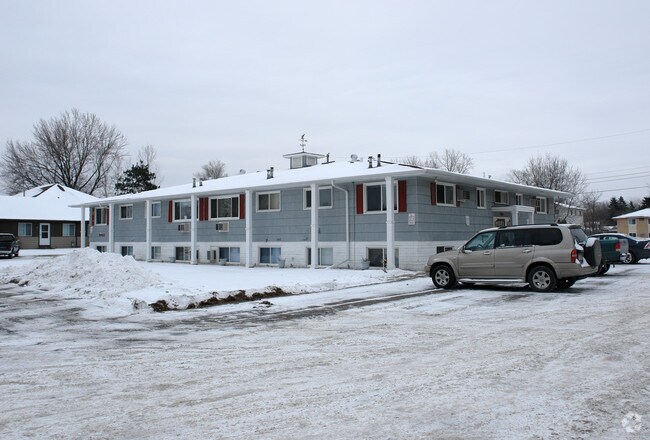 Foto del edificio - 8963 Syndicate Ave