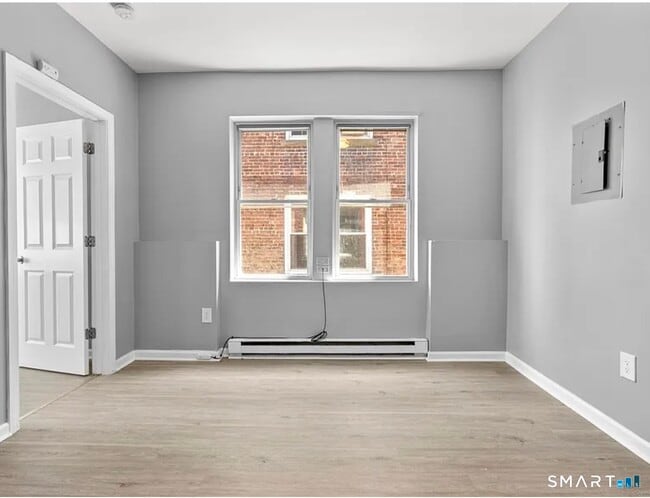 Building Photo - 31 Whittier St