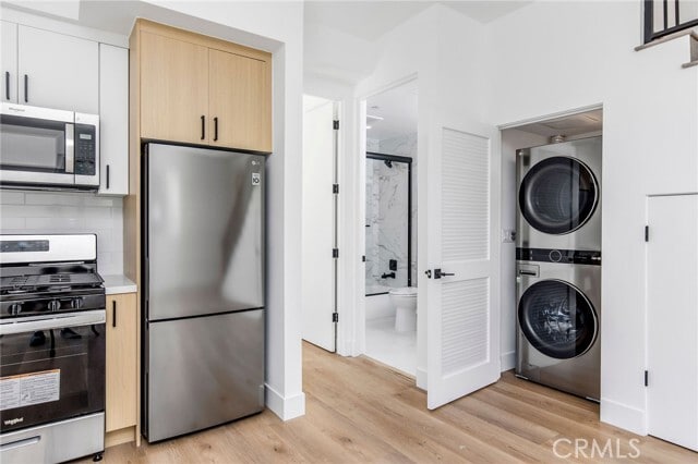 Building Photo - 11241 Morrison St