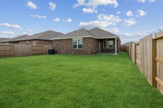 Building Photo - 1119 Campside Dr