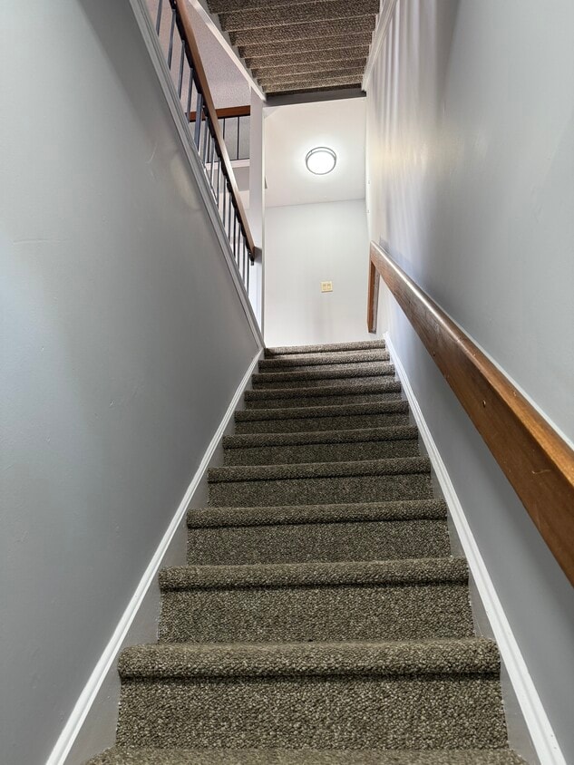 Foto principal - 2704 Tarnbrook Dr