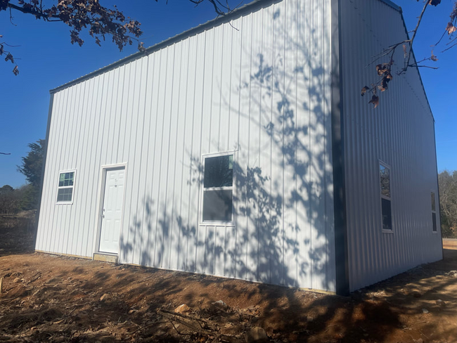 Building Photo - 318 Stone Mountain Rd