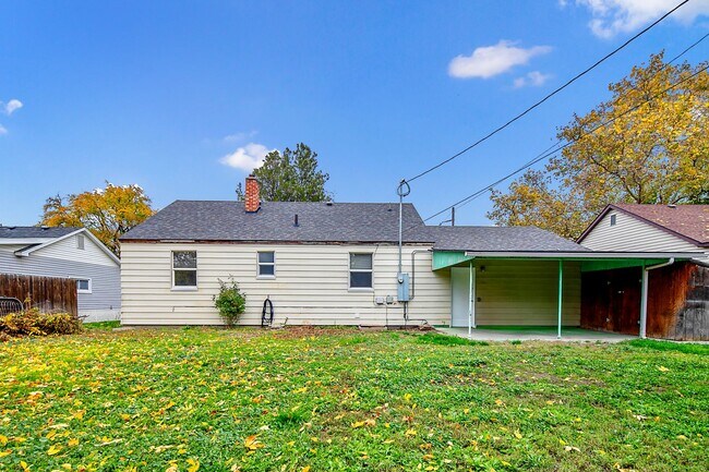 Foto del edificio - 2bd/1b Boise Bench Home!