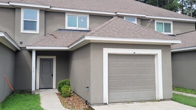 Building Photo - 134 Artesian Way