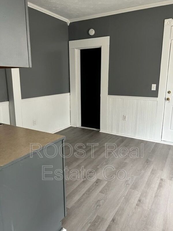 16011603 Edwards Ave Unit 1601 Edwards, Springfield, OH 45503 Condo