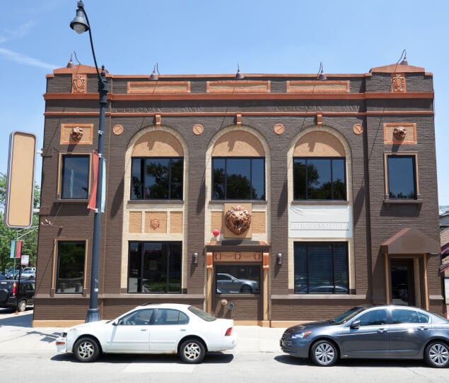 The Edison Park State Savings Bank building is one of the neighborhood's historic locations