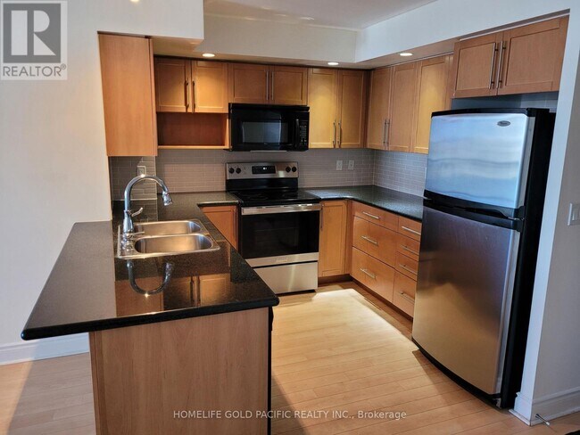 Building Photo - 23 Cox Blvd