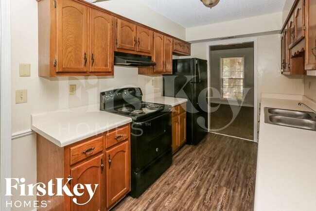 Building Photo - 4167 Sassafras River Dr