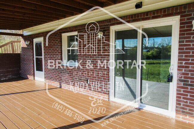 Foto del edificio - 1731 Lively Rd