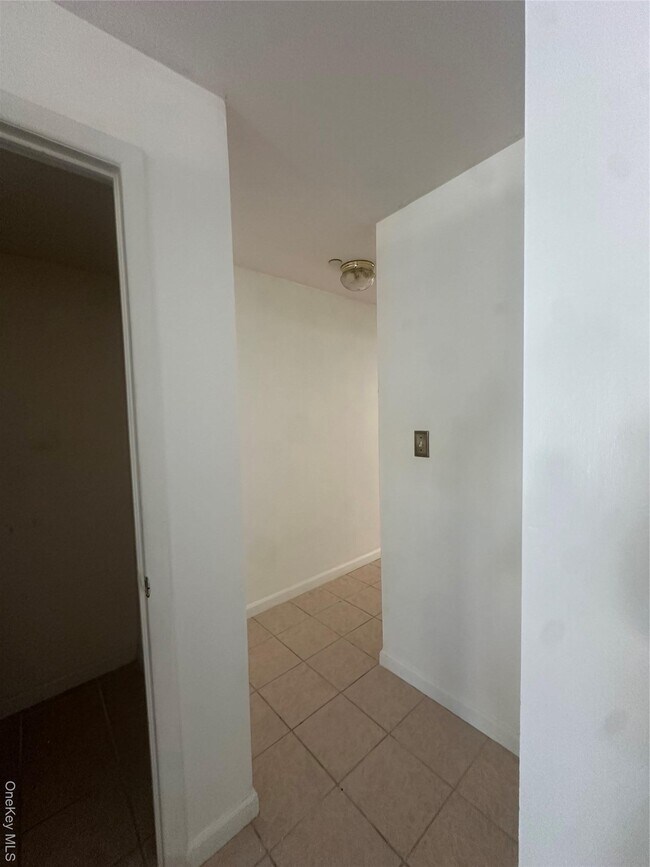 Foto del edificio - 40-35 95th St