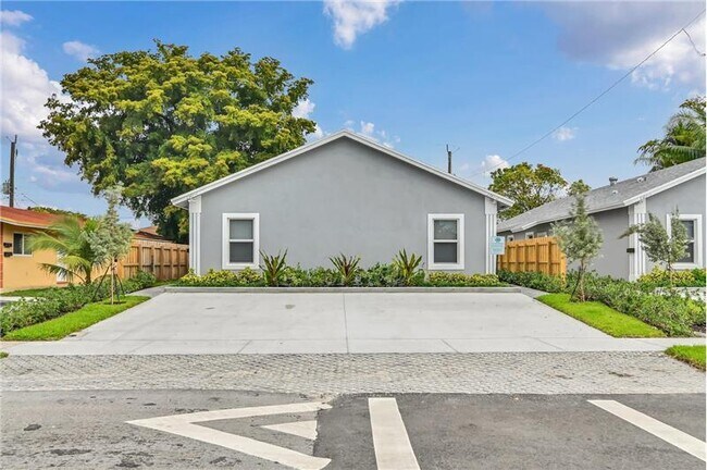 Foto del edificio - 2341 NW 4th St