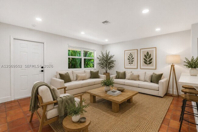 Foto del edificio - 850 SW 12th Pl