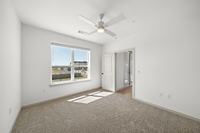 Foto del edificio - 29655 Jordan Ranch Blvd