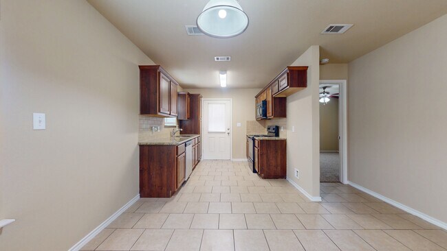 Foto del edificio - 812 Parkplace Ridge