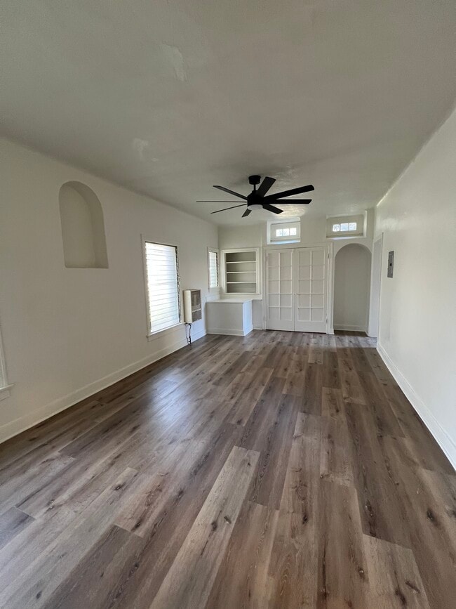 Building Photo - 1740 Winona Blvd