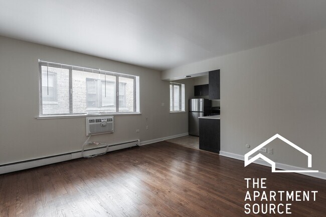Foto del edificio - 5917 N Kenmore Ave