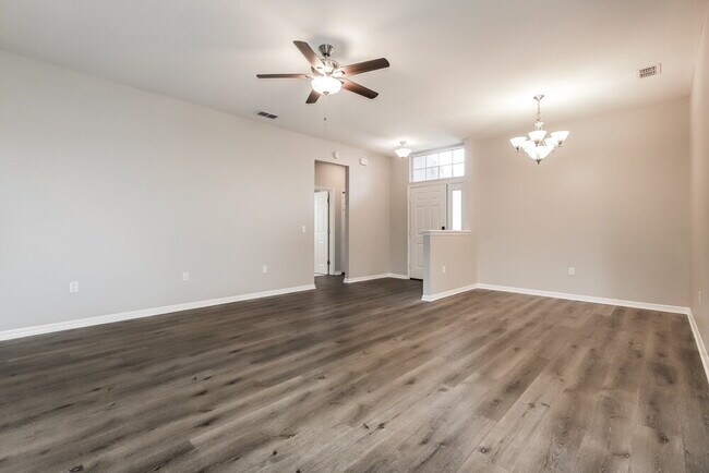 Foto del edificio - 10860 Carloway Hills Dr