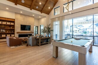 Interior Photo - The Howard