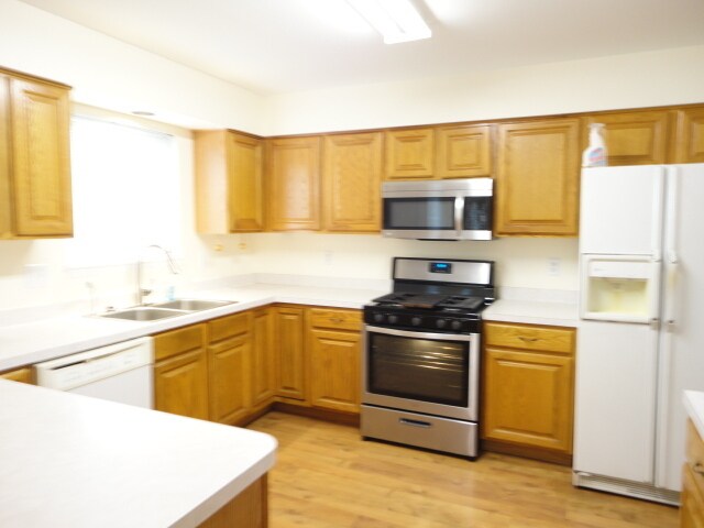 Foto del edificio - 14029 S Lakeridge Dr