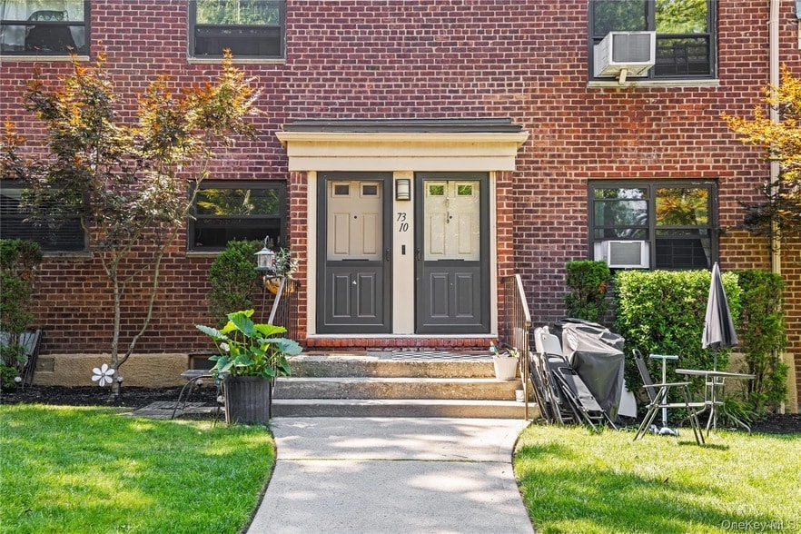 Photo - 73-10 Springfield Boulevard Unit
