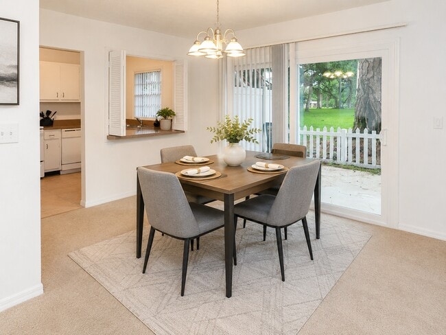 Building Photo - Reserve at Lake Pointe Apartments and Townhomes