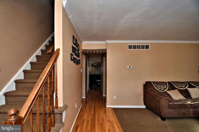 Building Photo - 1252 Needham Cir