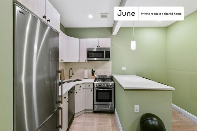 Foto del edificio - Room in Shared 3 bed/2 bath home