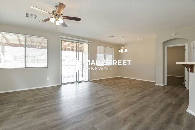 Foto del edificio - 3 Bedroom Pet-Friendly Home in TUCSON, AZ ...