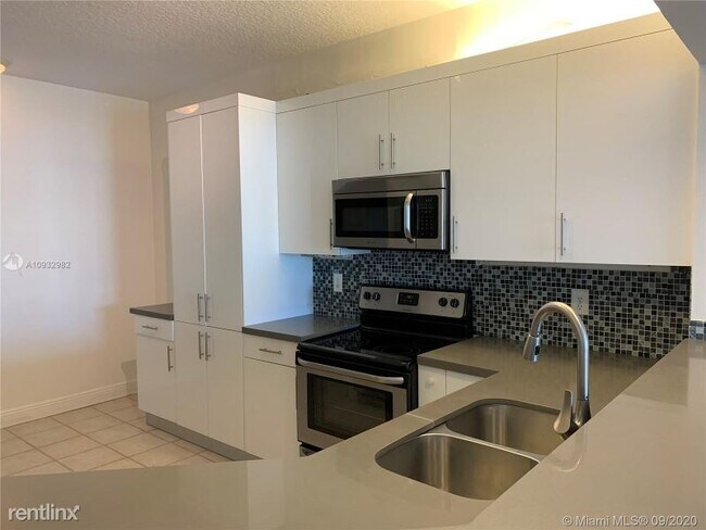 Building Photo - 10750 NW 66th St
