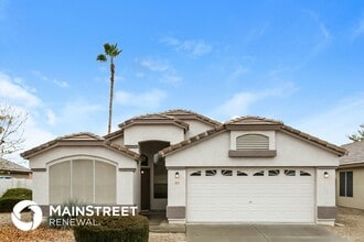 Building Photo - 1913 N 128th Ave