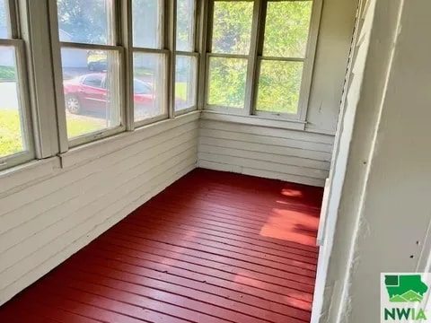 Building Photo - 122 Walnut St