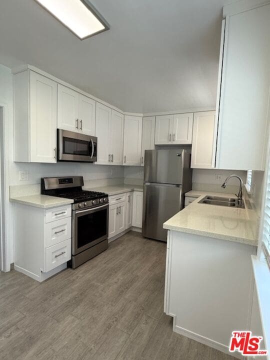 Building Photo - 6116 Overhill Dr