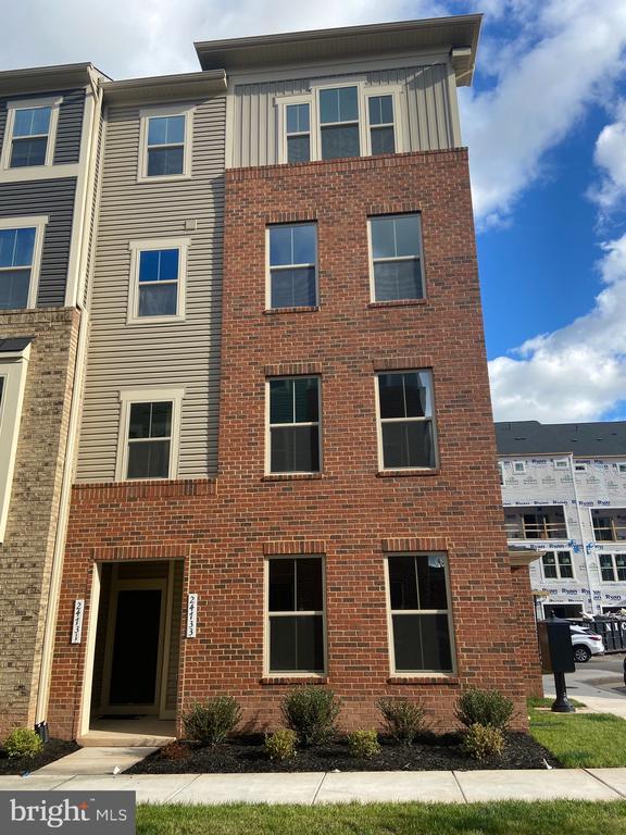Foto del edificio - 24733 Monk Meadows Terrace