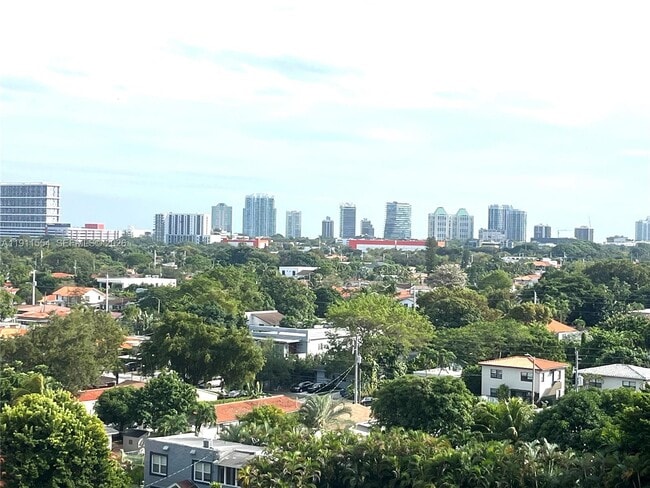 Building Photo - 3590 Coral Wy